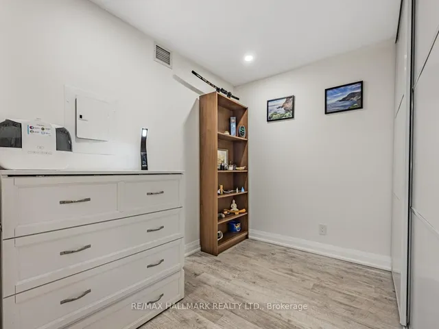 Additional image 20 of 17 Barberry Pl Unit 1515