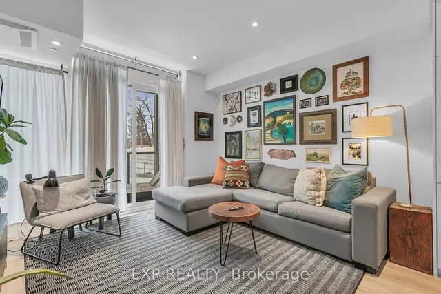 Additional image 14 of 741 King St Unit 102