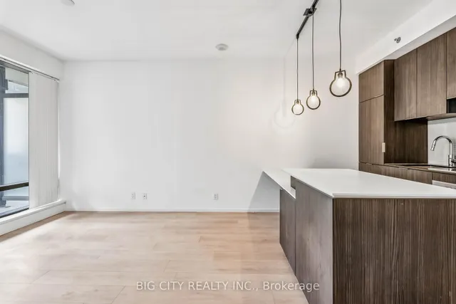 Additional image 4 of 5 St Joseph St Unit 1506