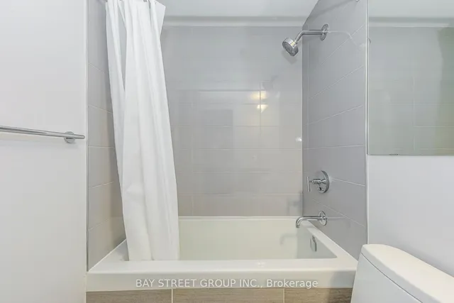 Additional image 28 of 50 Charles St Unit 2101