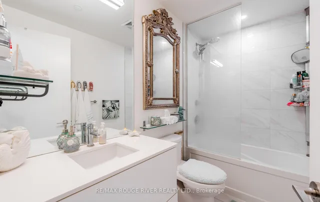 Additional image 19 of 15 Queens Quay Unit 921