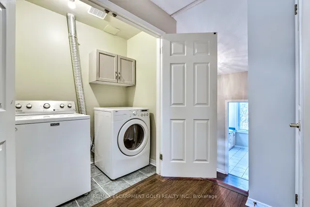 Additional image 23 of 800 Paramount Dr Unit 31