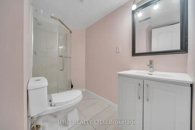 Additional image 39 of 18 Tessler Cres