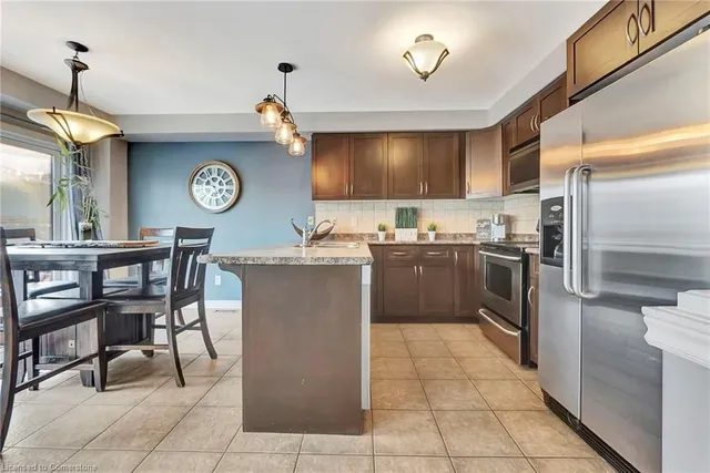 Additional image 6 of 20 Donald Bell Dr