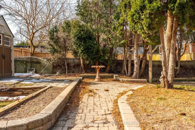 Additional image 44 of 2305 Wagner Cres