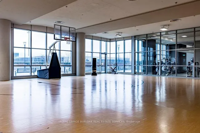 Additional image 34 of 2093 Fairview St Unit 902