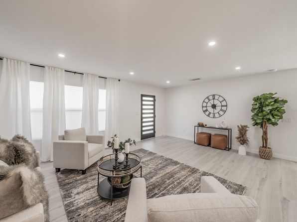 13516 Spring Grove Ave, Dallas, TX 75240