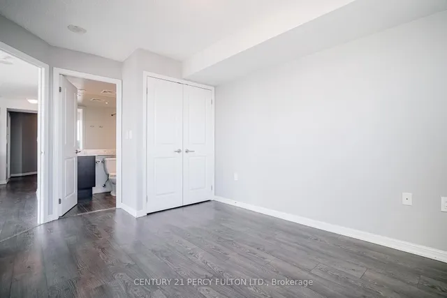 Additional image 20 of 125 Western Battery Rd Unit 1915