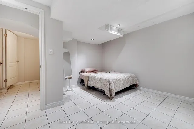 Additional image 36 of 21 Spencer Dr