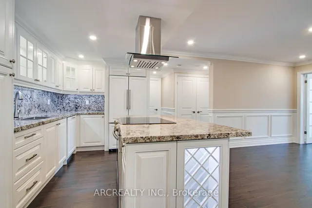 Additional image 11 of 1201 Steeles Ave Unit 1107