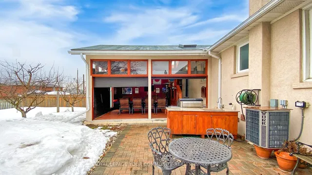 Additional image 33 of 75 Brewster Cres