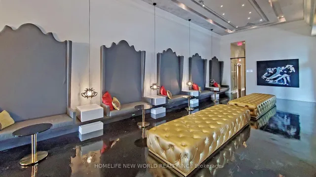 Additional image 18 of 197 Yonge St Unit 5803