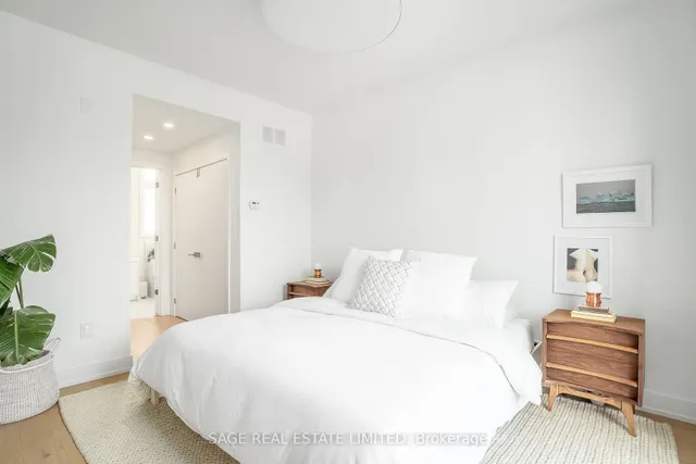 Additional image 19 of 38 Perth Ave