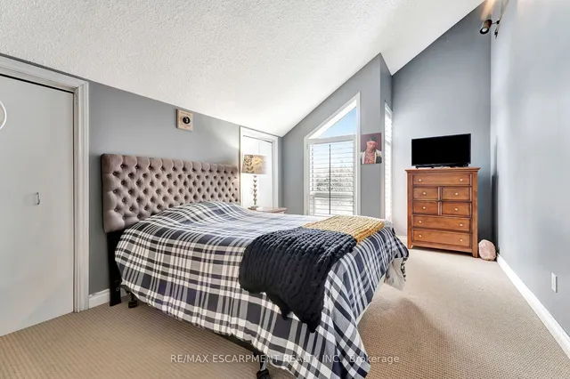 Additional image 25 of 101 Hillcrest Ave