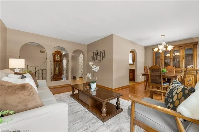 Additional image 13 of 43 Seaton Place Dr