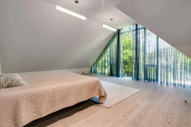 Additional image 22 of 130 Riverview Dr