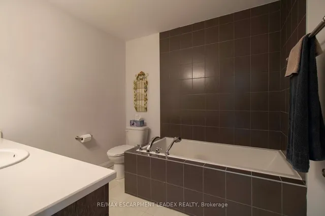 Additional image 25 of 16 Harley Lane