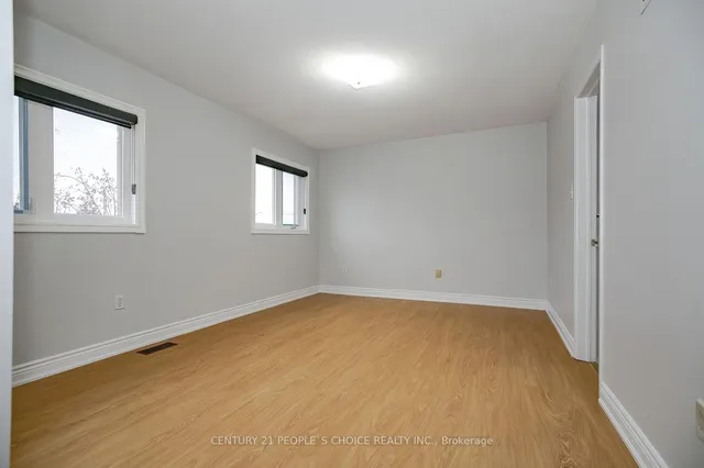 Additional image 33 of 30 Carrie Cres