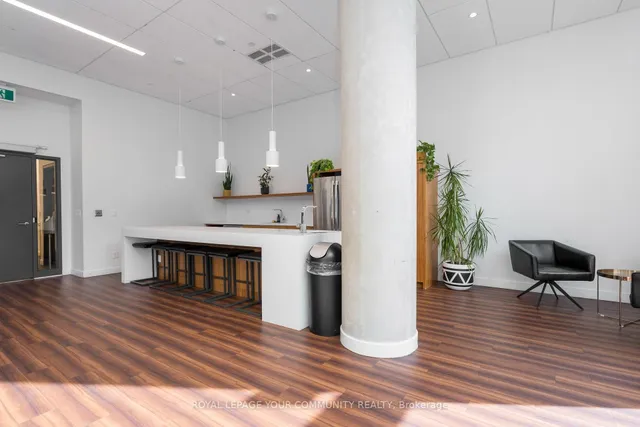 Additional image 15 of 160 Flemington Rd Unit 518