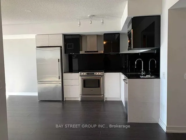 Additional image 6 of 121 Mcmahon Dr Unit 1212