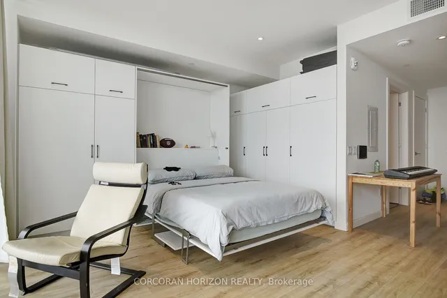 Additional image 17 of 741 King St Unit 1710