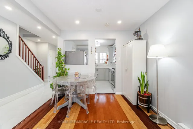 Additional image 11 of 12 Huckleberry Sq