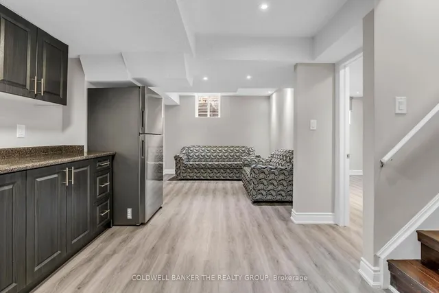 Additional image 34 of 5 Amaryllis Dr