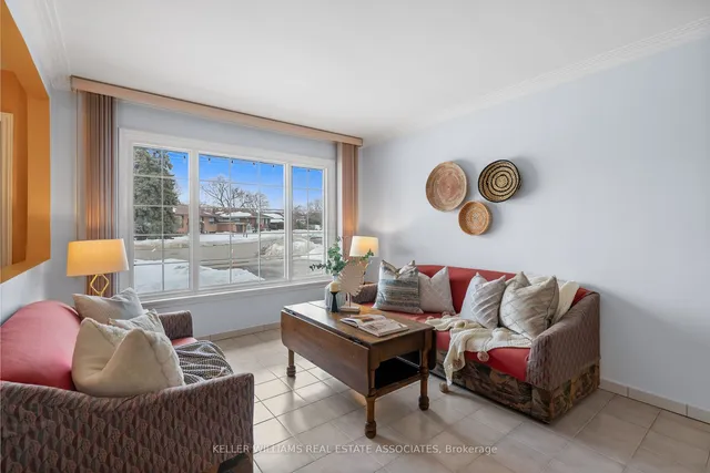 Additional image 4 of 34 Holford Cres