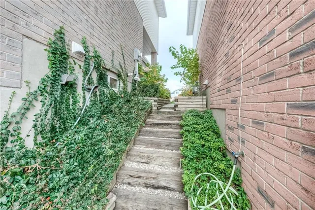 Additional image 36 of 183 Resurrection Dr