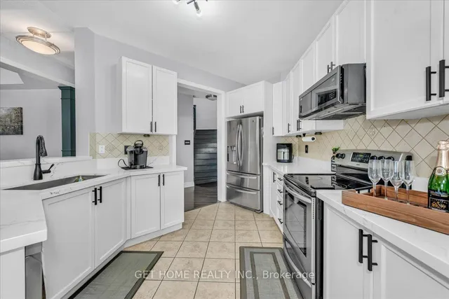 Additional image 17 of 54 Iceland Poppy Tr