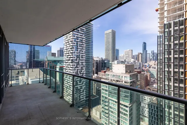 Additional image 25 of 33 Lombard St Unit 2703