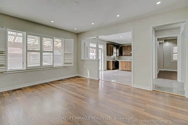 Additional image 10 of 20 Amy Ave