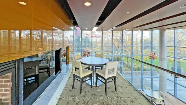 Additional image 32 of 25 Cole St Unit 1906