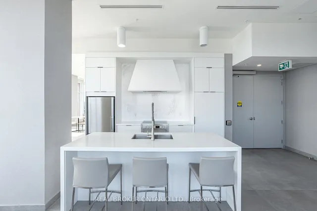 Additional image 38 of 500 Brock Ave Unit 205