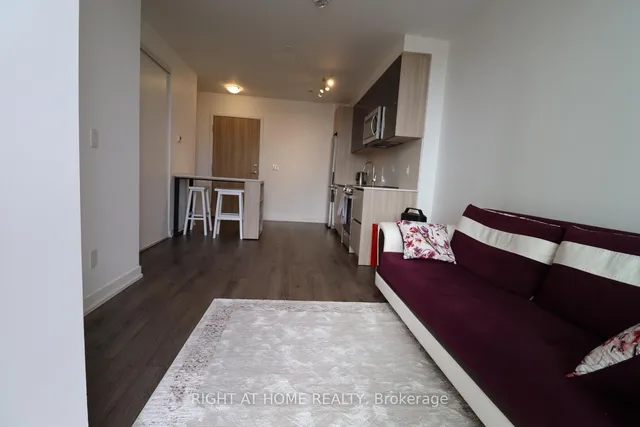 Additional image 29 of 3100 Keele St Unit 612