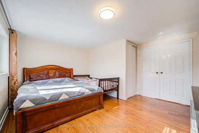 Additional image 24 of 46 Moorehouse Dr