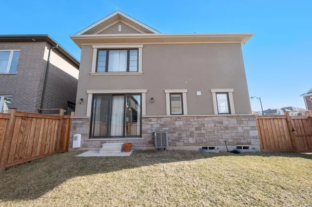 Additional image 47 of 533 Kennedy Circ