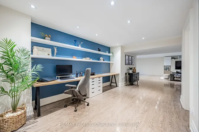 Additional image 31 of 54 Parkchester Rd