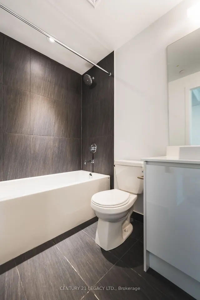 Additional image 16 of 251 Manitoba St Unit 1808