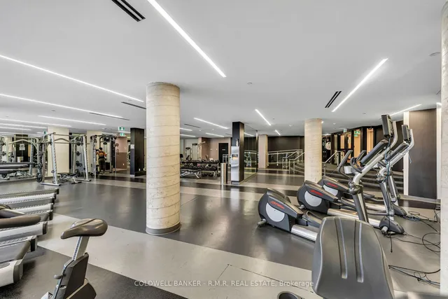 Additional image 35 of 49 East Liberty St Unit 2601