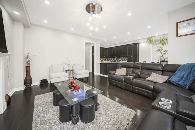 Additional image 17 of 12 Torraville St