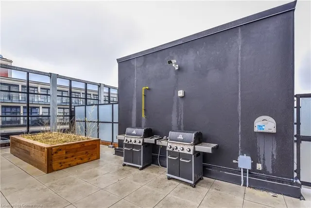 Additional image 35 of 1 Victoria St Unit 1413