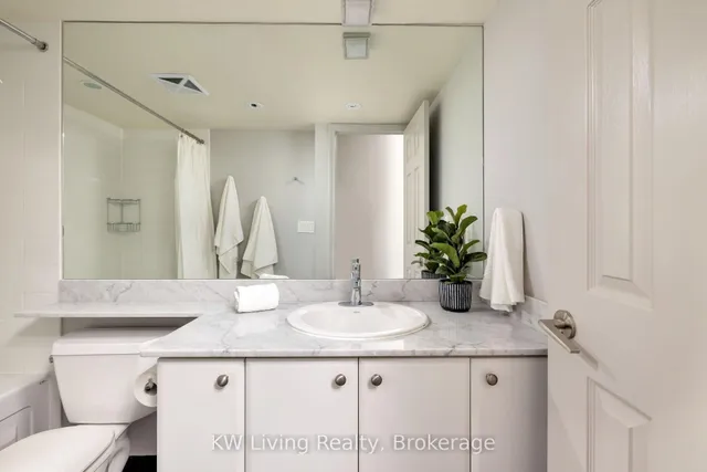 Additional image 29 of 736 Spadina Ave Unit 1411