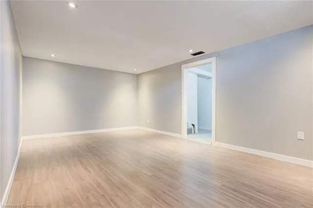 Additional image 37 of 28 Arbutus Cres