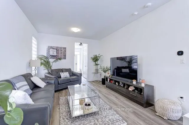 Additional image 14 of 1742 Thames Circ