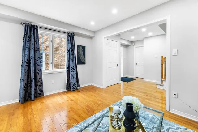 Additional image 7 of 25 Ural Circ