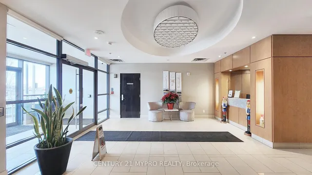 Additional image 3 of 840 Queens Plate Dr Unit 1003