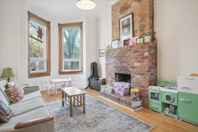 Additional image 3 of 151 Niagara St