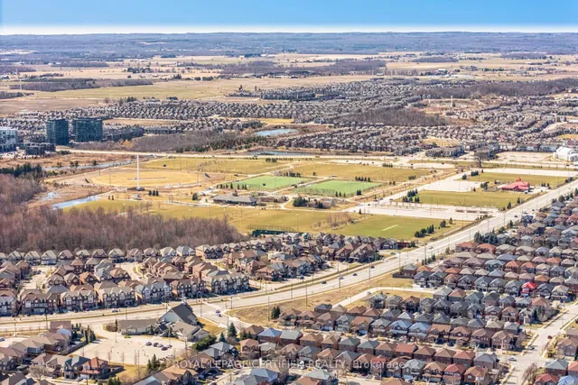 Additional image 40 of 70 Rivermere Crt