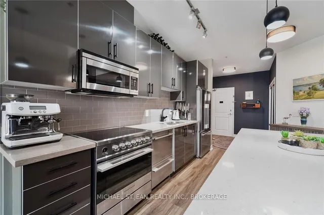 Additional image 20 of 90 Charlton Ave Unit 801